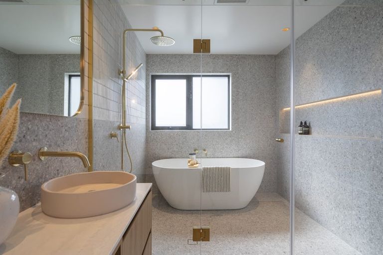 Photo of property in 52 Streamview Way, Long Bay, Auckland, 0630