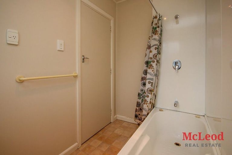 Photo of property in 73 Grove Street, Tinwald, Ashburton, 7700