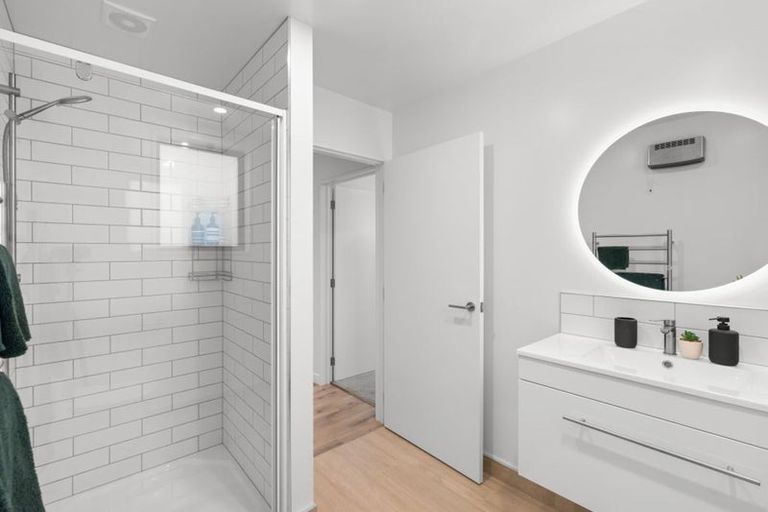 Photo of property in 6d Avonhead Road, Avonhead, Christchurch, 8042