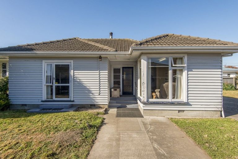 Photo of property in 112 Amyes Road, Hornby, Christchurch, 8042