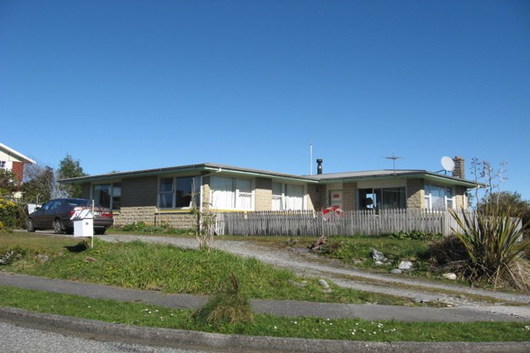 Photo of property in 37 Whitcombe Terrace, Hokitika, 7810