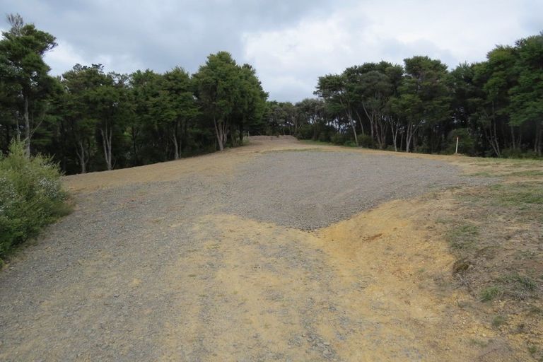 Photo of property in 890 Tuateawa Road, Waikawau, Coromandel, 3584