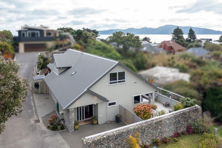 Photo of property in 351 Rosetta Road, Raumati Beach, Paraparaumu, 5032
