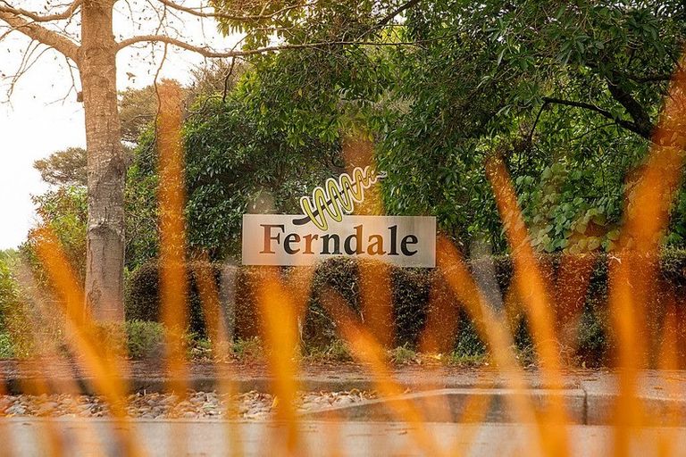 Photo of property in 4 Kanuka Close, Waikanae, 5036