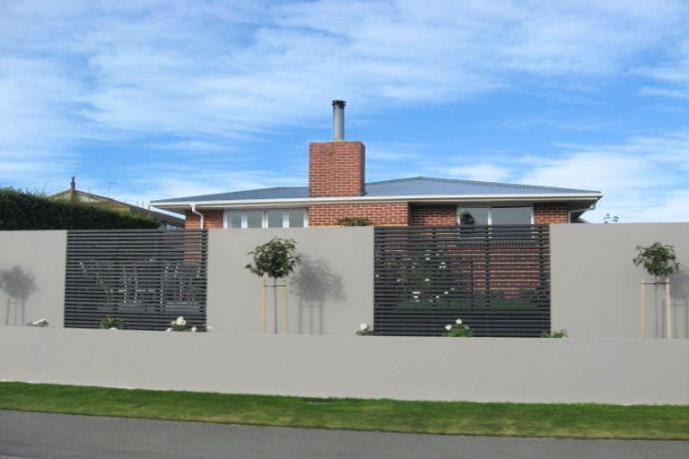 Photo of property in 20 Cheyenne Street, Sockburn, Christchurch, 8042