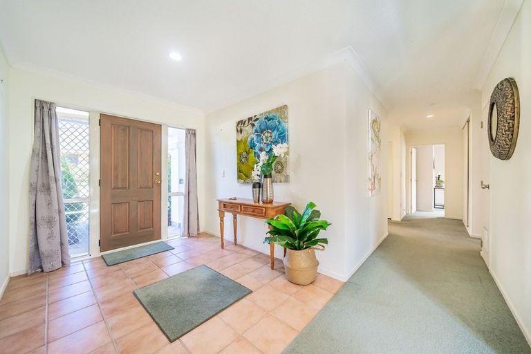 Photo of property in 7 Mariners Way, Whitby, Porirua, 5024