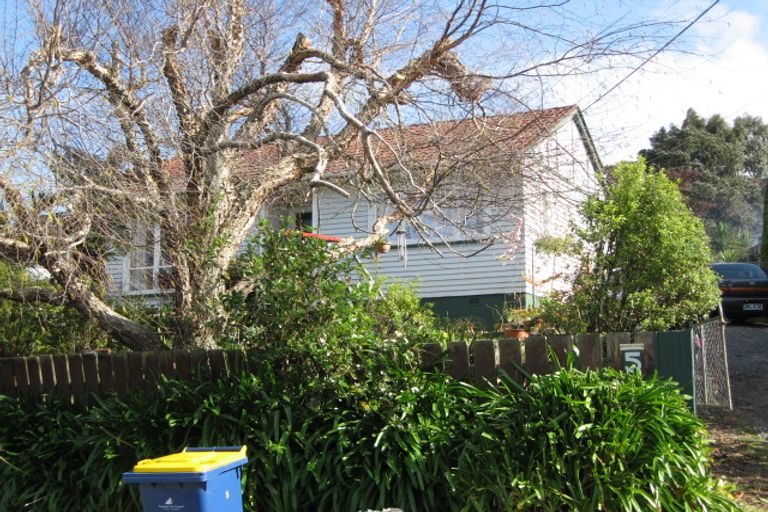 Photo of property in 5a Northfield Road, Waitakere, Auckland, 0816