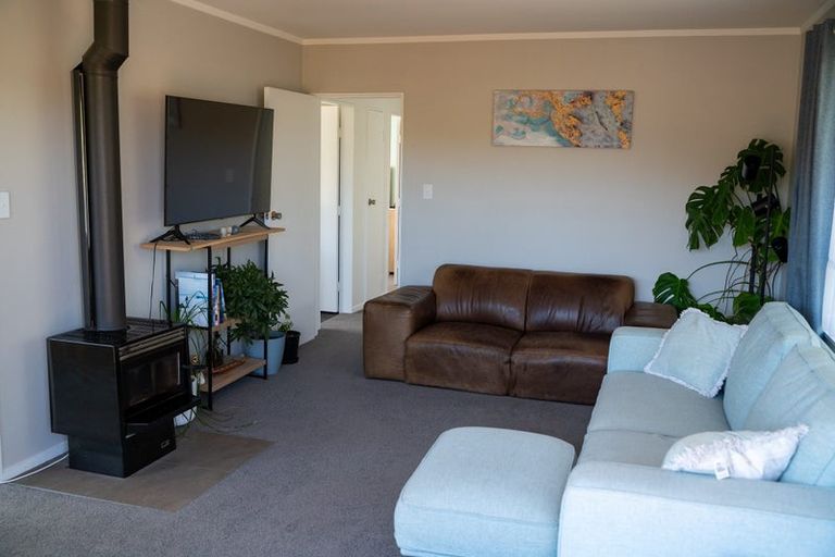 Photo of property in 6b Yarrow Place, Papakowhai, Porirua, 5024