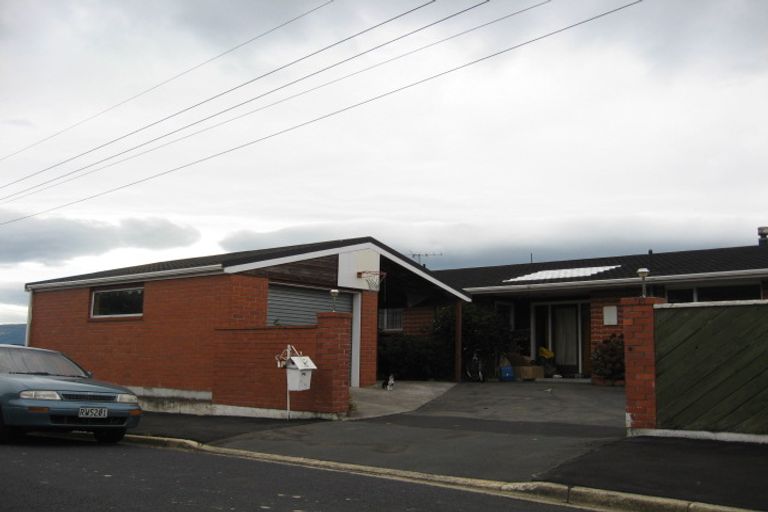 Photo of property in 11 Tweed Street, Kinmont Park, Mosgiel, 9024