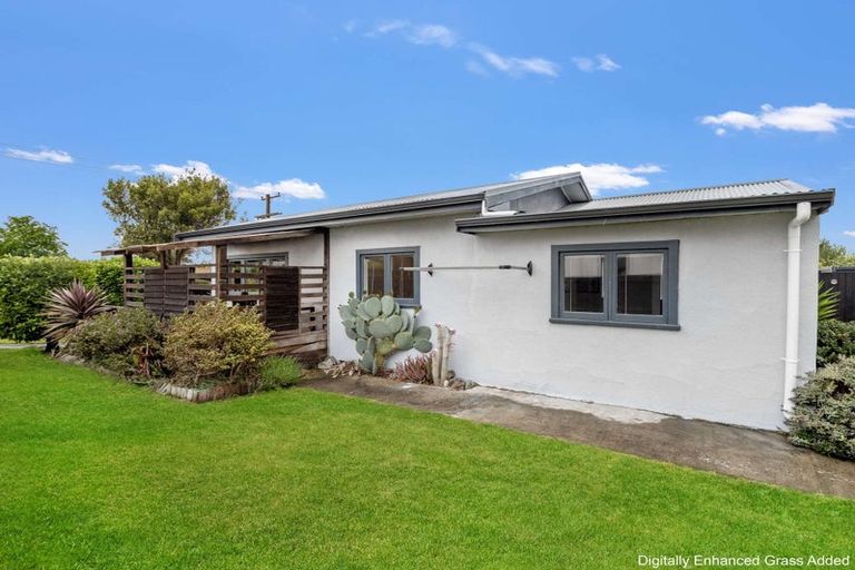 Photo of property in 33 East Belt, Rangiora, 7400