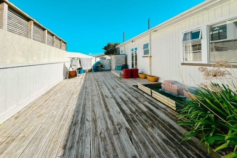 Photo of property in 111 Buckley Road, Southgate, Wellington, 6023