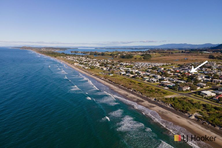Photo of property in 196 Seaforth Road, Waihi Beach, 3611