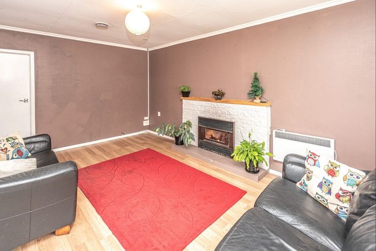 Photo of property in 27 Paterson Street, Aramoho, Whanganui, 4500
