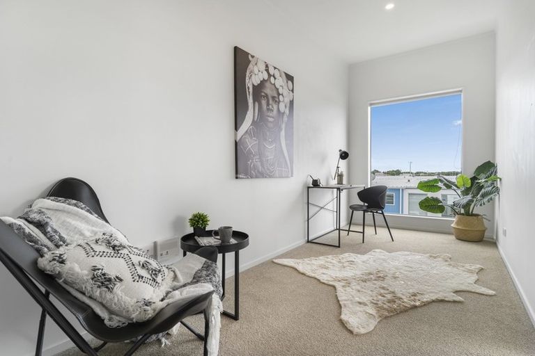 Photo of property in 31 Reynolds Place, Papamoa Beach, Papamoa, 3118