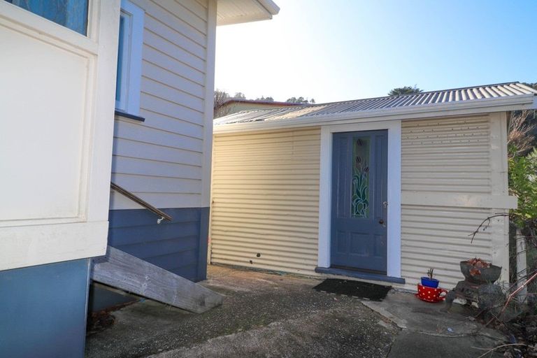 Photo of property in 124 Wilson Street, Thames, 3500