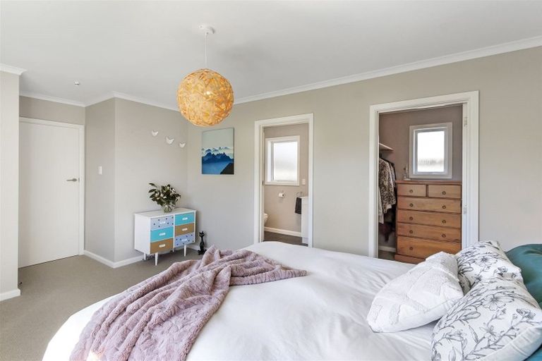 Photo of property in 99 Isleworth Road, Bishopdale, Christchurch, 8053