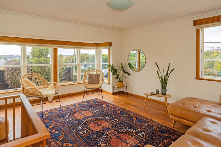 Photo of property in 61 Tamar Street, South Hill, Oamaru, 9400