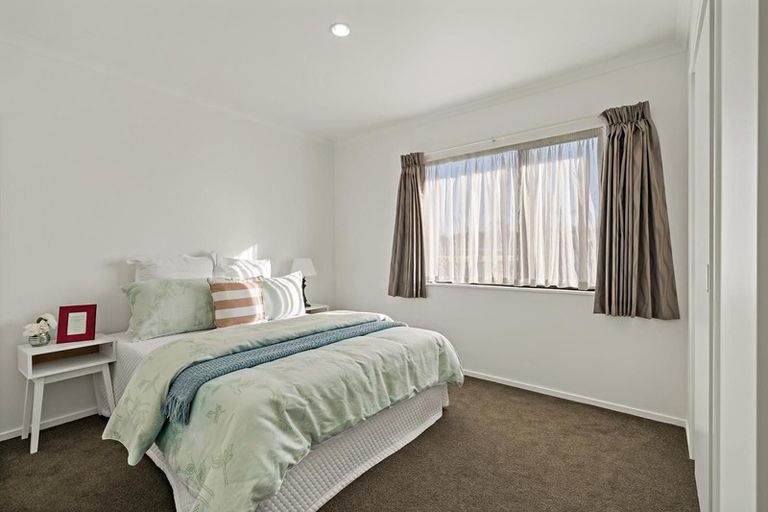 Photo of property in 16/2 Arawa Street, New Lynn, Auckland, 0600