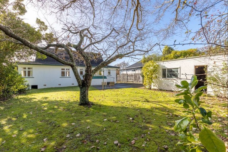 Photo of property in 70 Jickell Street, Hokowhitu, Palmerston North, 4410