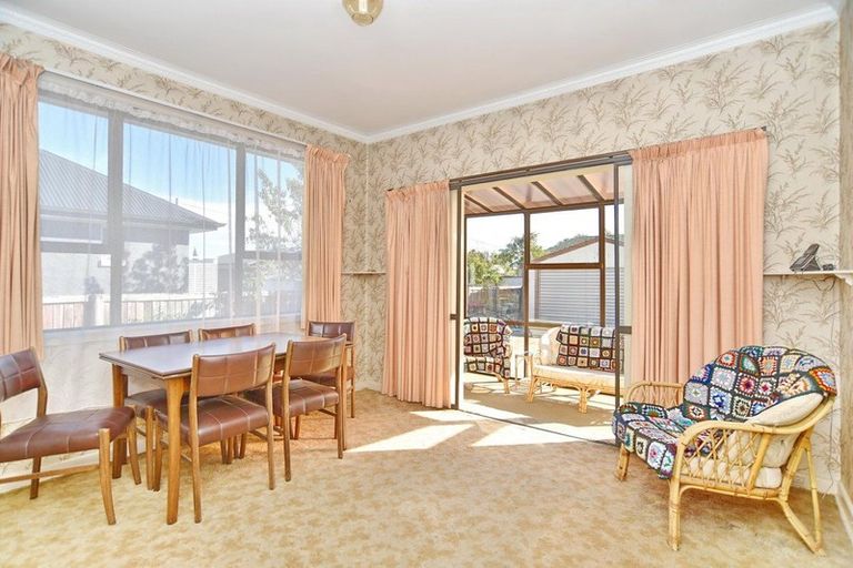 Photo of property in 11 Cossar Street, Burwood, Christchurch, 8083