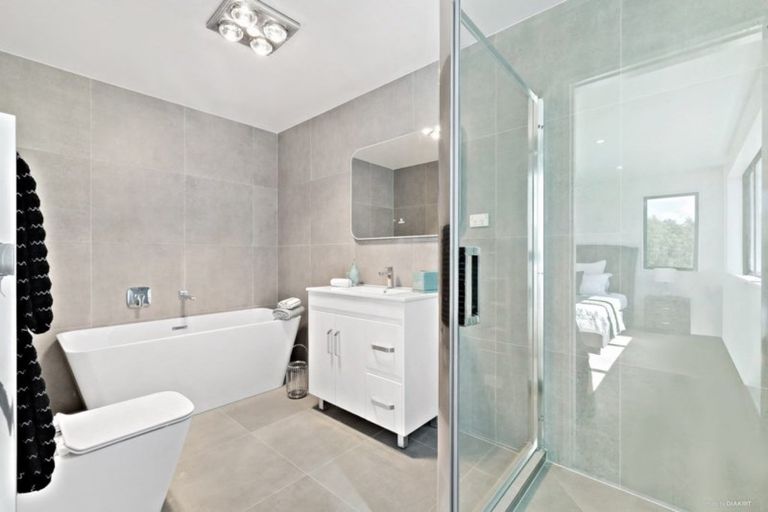 Photo of property in 39 Nightingale Road, Flat Bush, Auckland, 2019