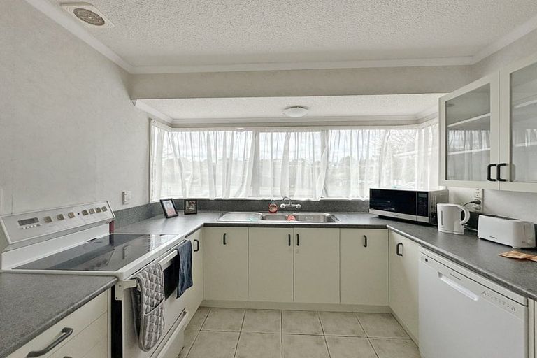 Photo of property in 4 Norfolk Drive, Otamatea, Whanganui, 4500