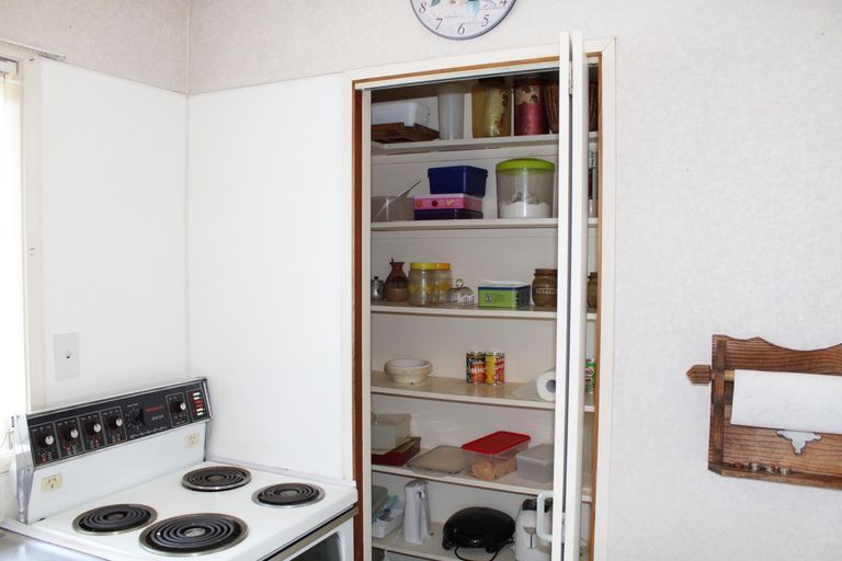 Photo of property in 48a Hakanoa Street, Huntly, 3700