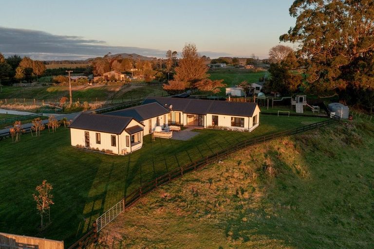 Photo of property in 810 Taumata Road, Omanawa, 3173