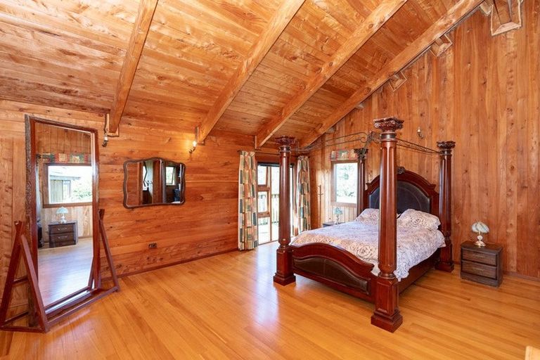 Photo of property in 240 Te Pahu Road, Te Pahu, 3285