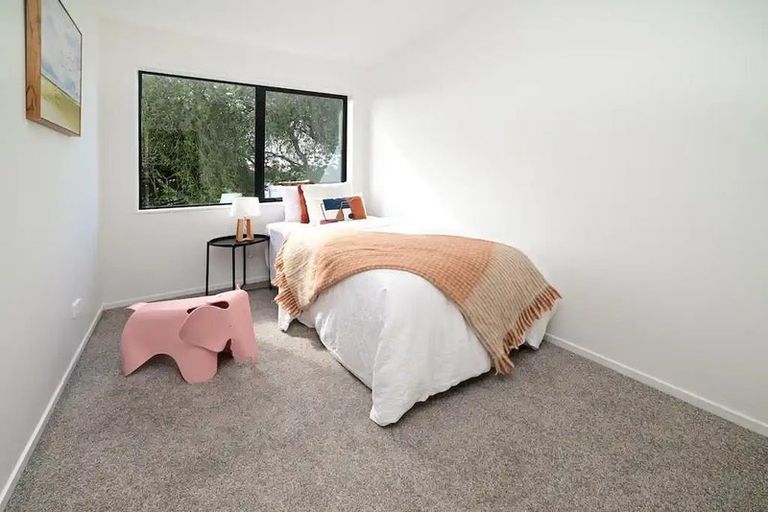 Photo of property in 3/29 Tudor Road, Henderson, Auckland, 0610