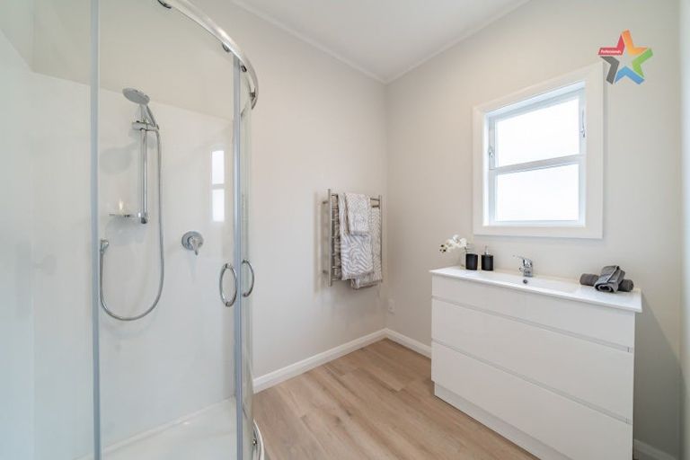 Photo of property in 40 Bell Road, Waiwhetu, Lower Hutt, 5010