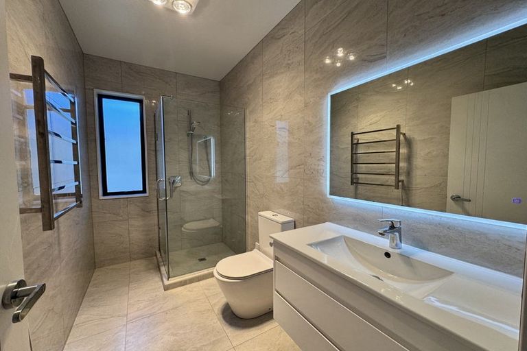 Photo of property in 54 Princes Street, Riverhead, 0820