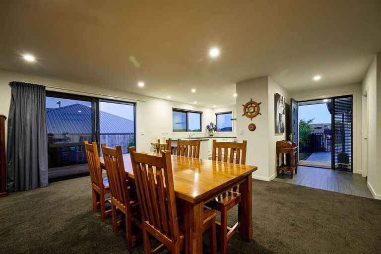 Photo of property in 6 Tauhou Place, Kaikoura, 7300