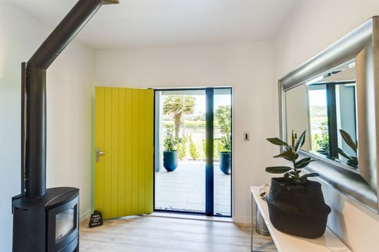 Photo of property in 62 Franklin Road, Bay View, Napier, 4104