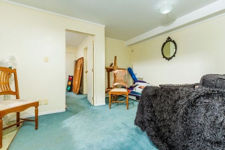 Photo of property in 3/22 Arcadia Crescent, Bayview, Auckland, 0629