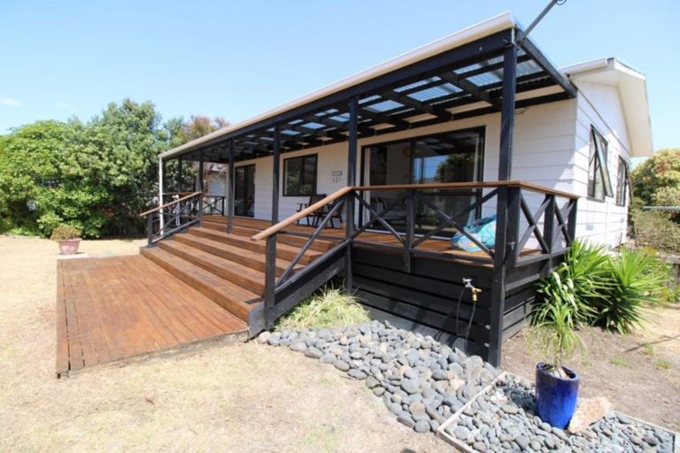 Photo of property in 157 Waimaire Avenue, Matarangi, Whitianga, 3592