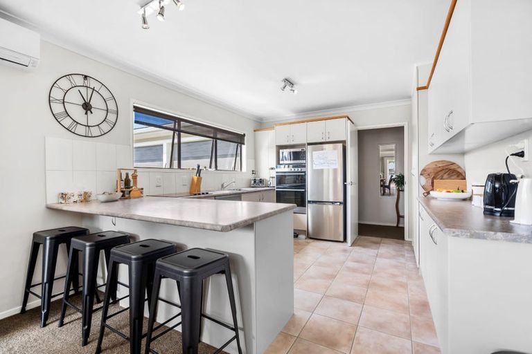 Photo of property in 336 One Tree Point Road, One Tree Point, 0118