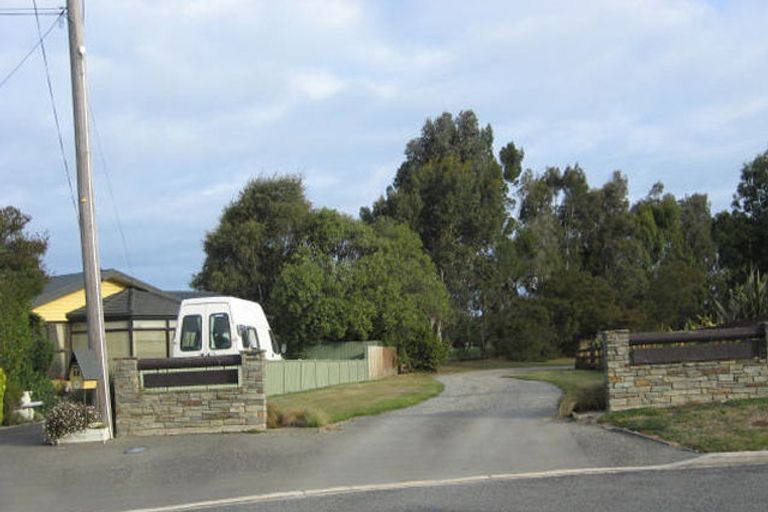 Photo of property in 73 Stuart Street, Holmes Hill, Oamaru, 9401