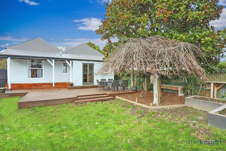 Photo of property in 17 Cranford Street, St Albans, Christchurch, 8014
