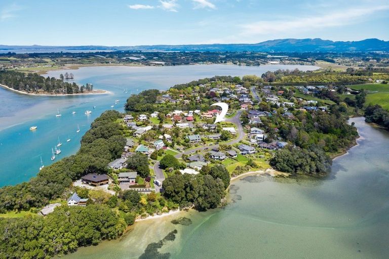 Photo of property in 3 Giles Way, Tanners Point, Katikati, 3177