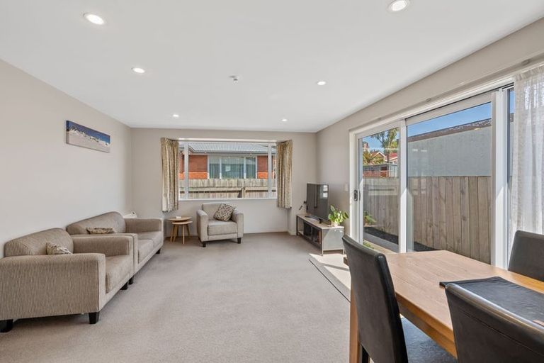 Photo of property in 30 Surrey Street, Caversham, Dunedin, 9012