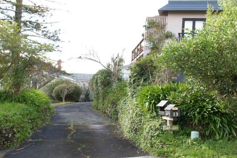 Photo of property in 15 Rangitoto View Road, Cockle Bay, Auckland, 2014