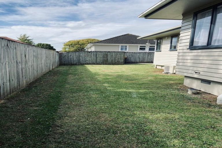 Photo of property in 24 Larsen Street, Otara, Auckland, 2025