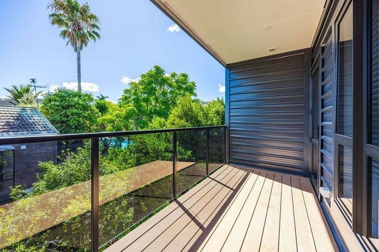 Photo of property in 1a Bennett Road, Pakuranga, Auckland, 2010