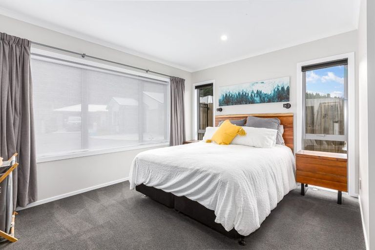 Photo of property in 8 Peter Tapp Way, Wainuiomata, Lower Hutt, 5014