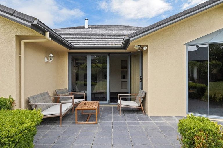 Photo of property in 12 Sunninghurst Drive, Fairfield, Dunedin, 9018