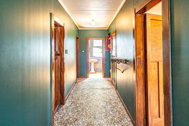 Photo of property in 94 Alma Road, Gonville, Whanganui, 4501