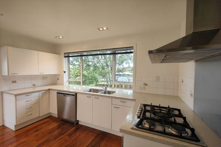 Photo of property in 13 Juliet Avenue, Howick, Auckland, 2014