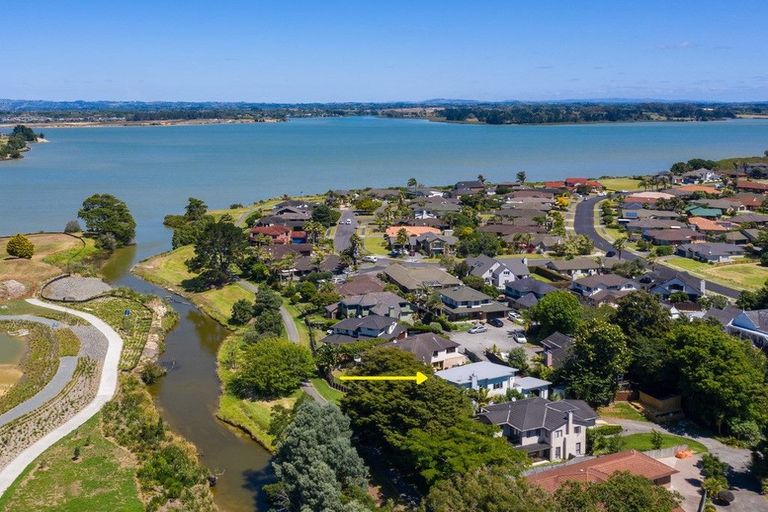 Photo of property in 20a Glenross Drive, Wattle Downs, Auckland, 2103