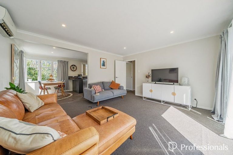 Photo of property in 143 Wellington Road, Wainuiomata, Lower Hutt, 5014